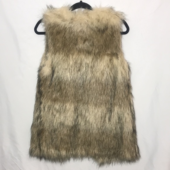 Faux Fur Vest - Picture 4 of 4
